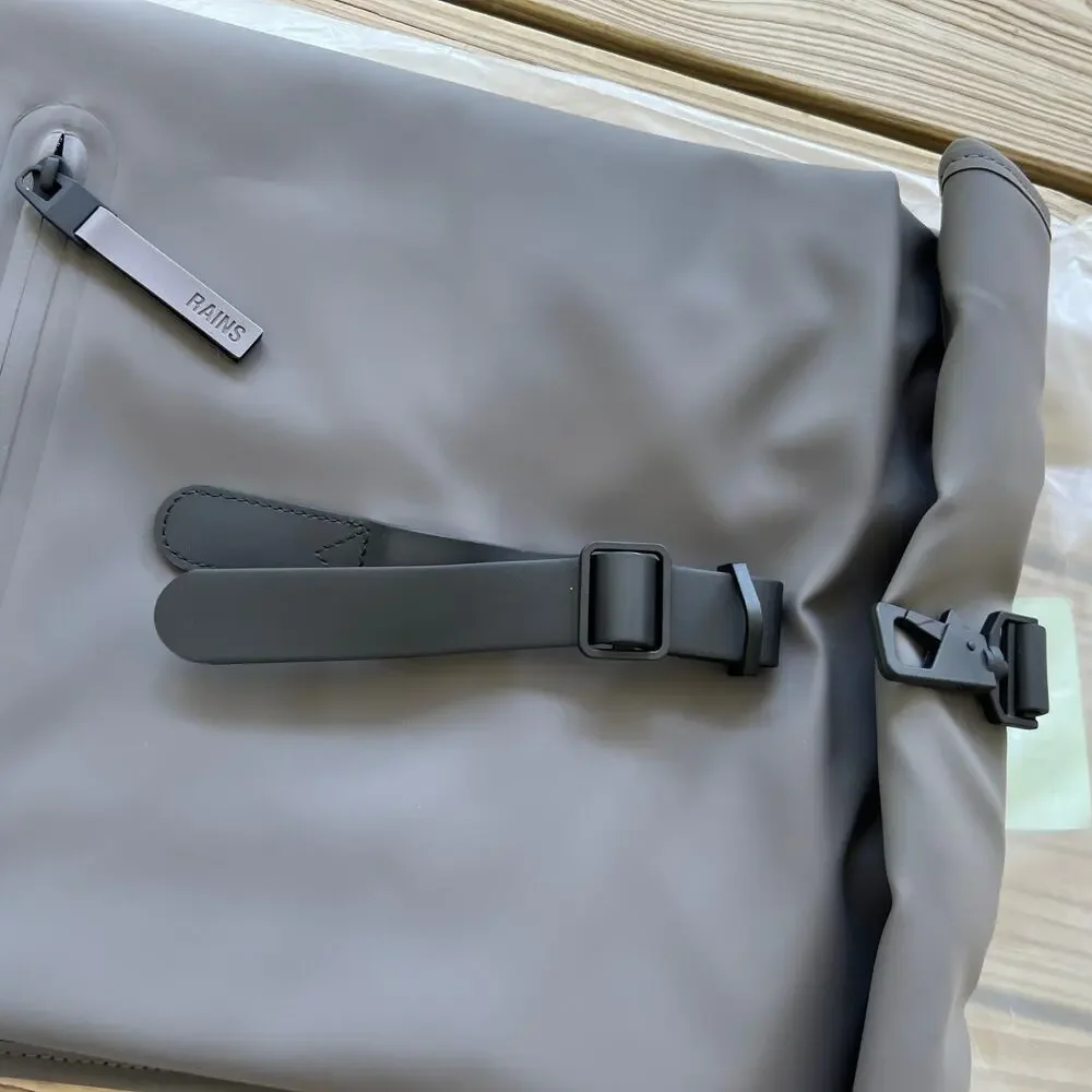 Rains rolltop rucksack gray NWT waterproof laptop bag